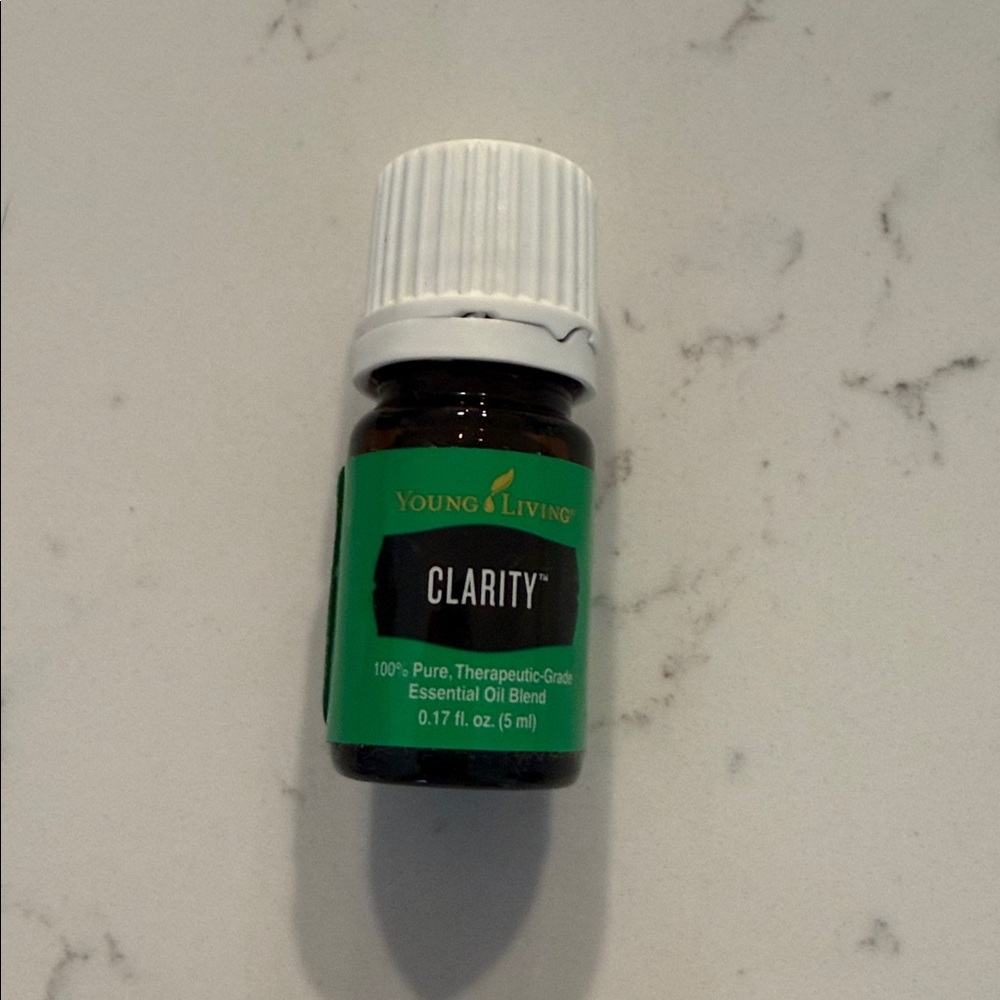 Young living clarity essential oil blend-5mL -‎ New/Sealed